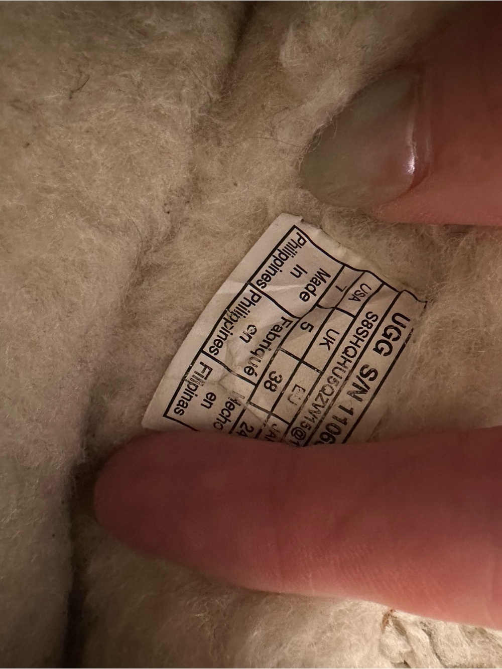 Ugg Ansley Slipper Color: Chestnut
Women’s size 7 - Picture 2 of 12
